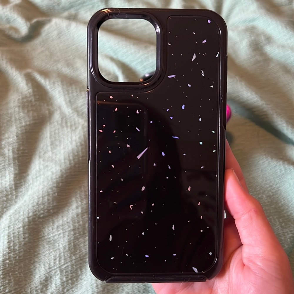 iPhone 12 Pro Max otterbox